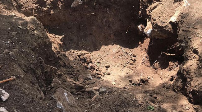 Adıyaman'da çiftçi toprağa gömülü insan kafatası ve kemik buldu