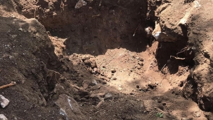 Adıyaman'da çiftçi toprağa gömülü insan kafatası ve kemik buldu