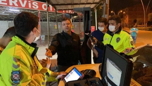 Alkollü sürücü işi yokuşa sürdü! Polislere güçlük çıkardı