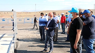 Başkan Çolakbayrakdar kurban kesim yerinde