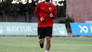 Kayserispor'da Alibec ve Avramovski takıma katıldı