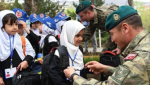 MSB'den Afganistan paylaşımı: 'Mehmetçik Afgan kardeşlerimizin zor zamanlarında yanlarında olmaya çalıştı'