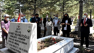 Son dakika haber! Kurban Bayramı arifesinde şehitlik ziyaretleri