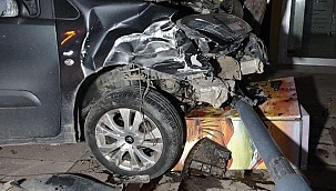 Alkollü sürücü caddeyi savaş alanına çevirdi!