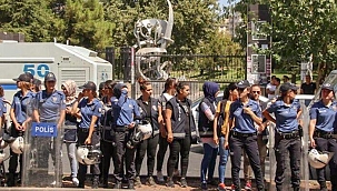 Diyarbakır ve Adana'da PKK Operasyonu: 85 Gözaltı