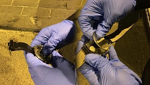 Polis bile şoke oldu! Saatin içinden uyuşturucu çıktı