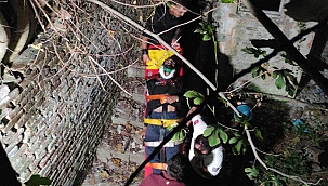 Surlarda korkutan anlar! Düştüğü yerden sedyeyle çıkarıldı