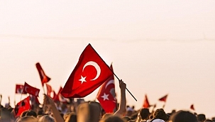 28 Ekim yarım gün resmi tatil mi? 28 Ekim Perşembe okullar tatil mi? İşte 28 Ekim'de özel sektörün çalışma durumu..