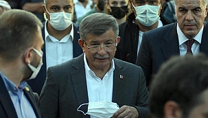 Davutoğlu'na 'ihanet' tepkisi! Emekli öğretmene bu karşılığı verdi