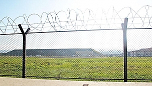 Dinlenme tesislerine göçmen talimatı! Duvar örün jiletli tel çekin