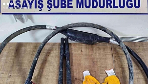 Kablo hırsızı suçüstü yakalandı
