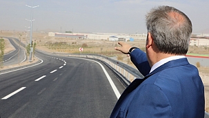 Başkan Dr. Palancıoğlu "ŞEVKET BAHÇECİOĞLU CADDESİ HAYIRLI OLSUN" 