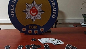 İzmir'de kahvehaneye kumar baskını: 8 kişiye binlerce lira ceza kesildi