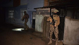 Şafak vakti eş zamanlı PKK operasyonu