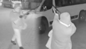 Tekirdağ'da korku dolu anlar! Evi kurşun yağmuruna tuttu