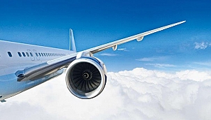 Uçakta ölen yolcunun hem testi hem çift aşısı vardı