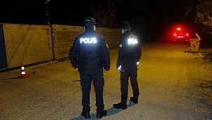 Uşak'ta korkunç olay! Ev arkadaşını defalarca bıçaklayıp polise teslim oldu