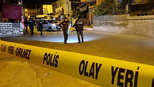 Cisimle başından yaralayıp tabancayla vurdular! Sokak ortasında korkunç olay