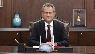 Son dakika... Bakan Özer 'ilk kez' deyip tarih verdi