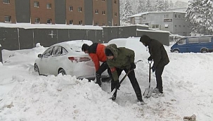 Uludağ'da zincirsiz araç geçişine izin verilmiyor