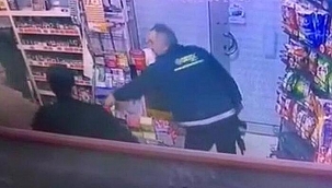 Esenyurt'ta korku dolu anlar! Kepenkleri indiren market sahibi faciayı önledi