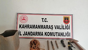 Kaçak kazı yapan 2 kişi suçüstü yakalandı