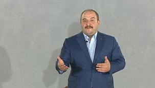 Bakan Varank Üsküdar'da gençlerle bir araya geldi