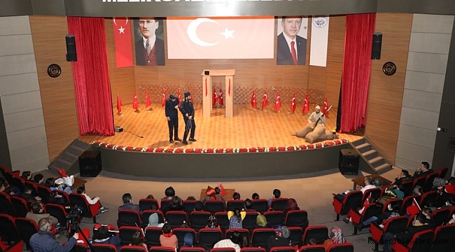 Başkan Dr. Mustafa Palancıoğlu: "Çanakkale Zaferi'nin ruhunu tiyatro ile yaşatmak istedik"