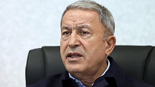 Bakan Akar'dan Yunanistan'a 