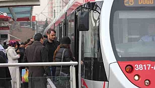 Toplu ulaşımda Türkiye geneli geçerli olacak TRKart hazırlığı