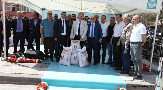 ÇİFTÇİYE 10 TON NOHUT TOHUMU DAĞITILDI