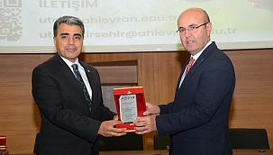 Kırşehir Belediye Başkanı Ekicioğlu, 12. Ulusal Tarım Öğrenci Kongresi'ne Katıldı 