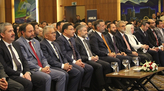 Bakan Nebati: "Küresel enflasyon ek bütçeyi zaruri kıldı"