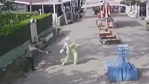 Boşanma aşamasındaki eşine sokak ortasında kurşun yağdırdı! Dehşet anları kamerada