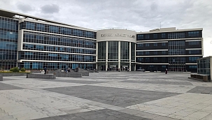 Evinin balkonundan düşme sonucu ölen Raziye Ebru'nun çocuklarının velayeti anneanneye verildi