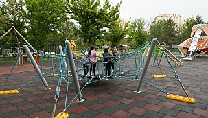 İSA YUSUF ALPTEKİN PARKI YENİLENDİ