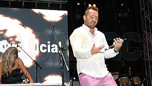 İzmir Marşı'nı söyleten Dj Ersin programdan çıkarıldı 