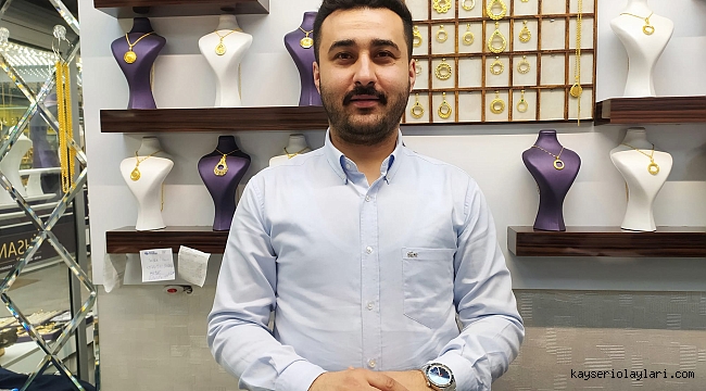 Sarraf İhsan Gülderdi: "Bu dönem panik yapıp birikimini bozduranlar da var, birikim yapmaya çalışanlar da"