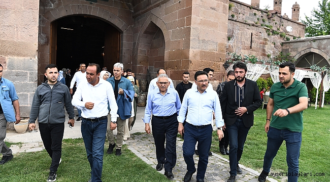 Vali Çiçek ve Başkan Büyükkılıç İncesu'yu ziyaret etti 