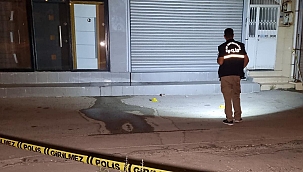 Adana'da silah ve bıçaklı kavga: 2 yaralı