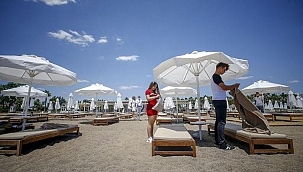 Çeşme'de fiyatlar uçtu, sokaklar boş kaldı: Gömlek ütületmek 2 bin TL!