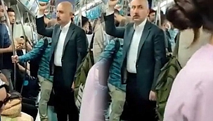 Sosyal medyada gündem oldu! Bakan Karaismailoğlu Marmaray'da yolculuk yaptı