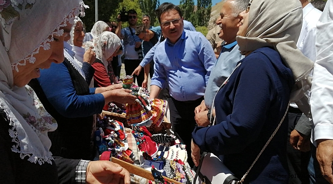 Vali Çiçek ve Başkan Büyükkılıç Soğanlı Ören Yeri'ni ziyaret etti