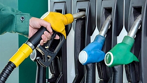 Akaryakıtta son güncelleme: Benzine indirim, motorine zam!