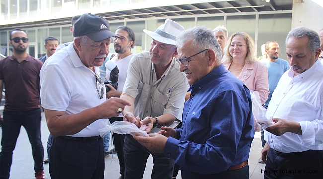 Başkan Büyükkılıç, "Tarihi eserlerin değerlendirilmesini kamuoyu ve bilim adamları takdir etmekte"