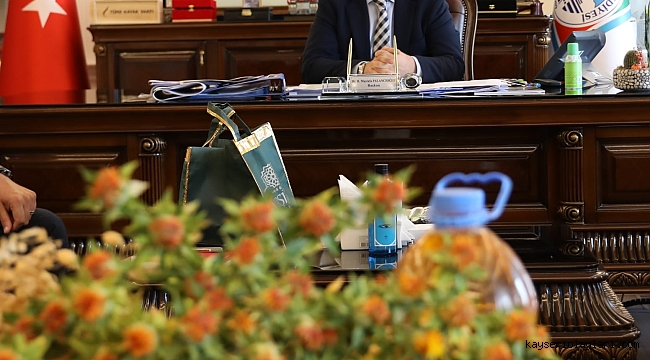 MELİKGAZİ'NİN YERLİ TOHUMLARI ÜRÜNE DÖNÜŞTÜ
