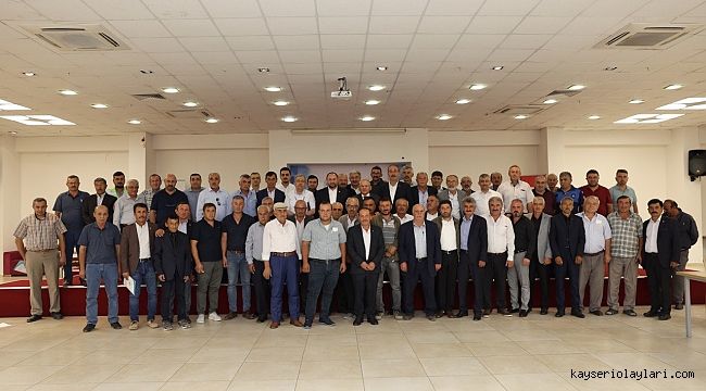 Büyükkılıç, Tomarza muhtarlarıyla bir araya geldi