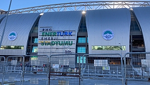 Stadyumun yeni ismi dış cepheye asıldı