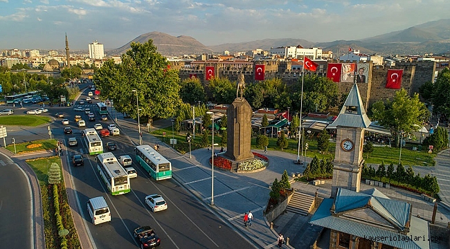 CUMHURİYET MEYDANI ULAŞIMA KAPATILACAK