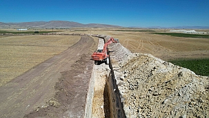 ELBAŞI-KARADAYI SULAMASINDA ÇALIŞMALAR SÜRÜYOR